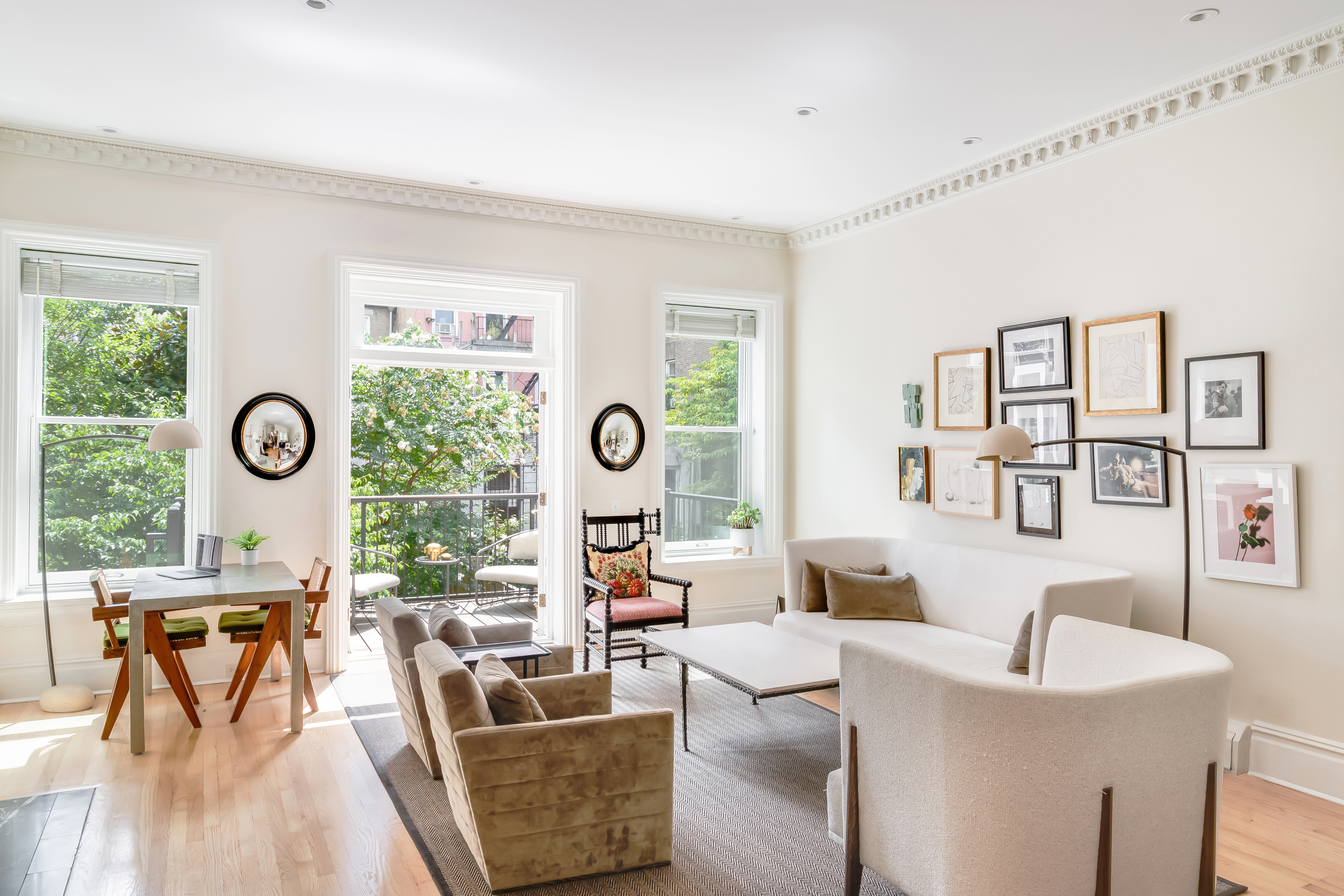 438 West 44th Street, Unit B Manhattan, NY 10036 - Photo 4 of 15