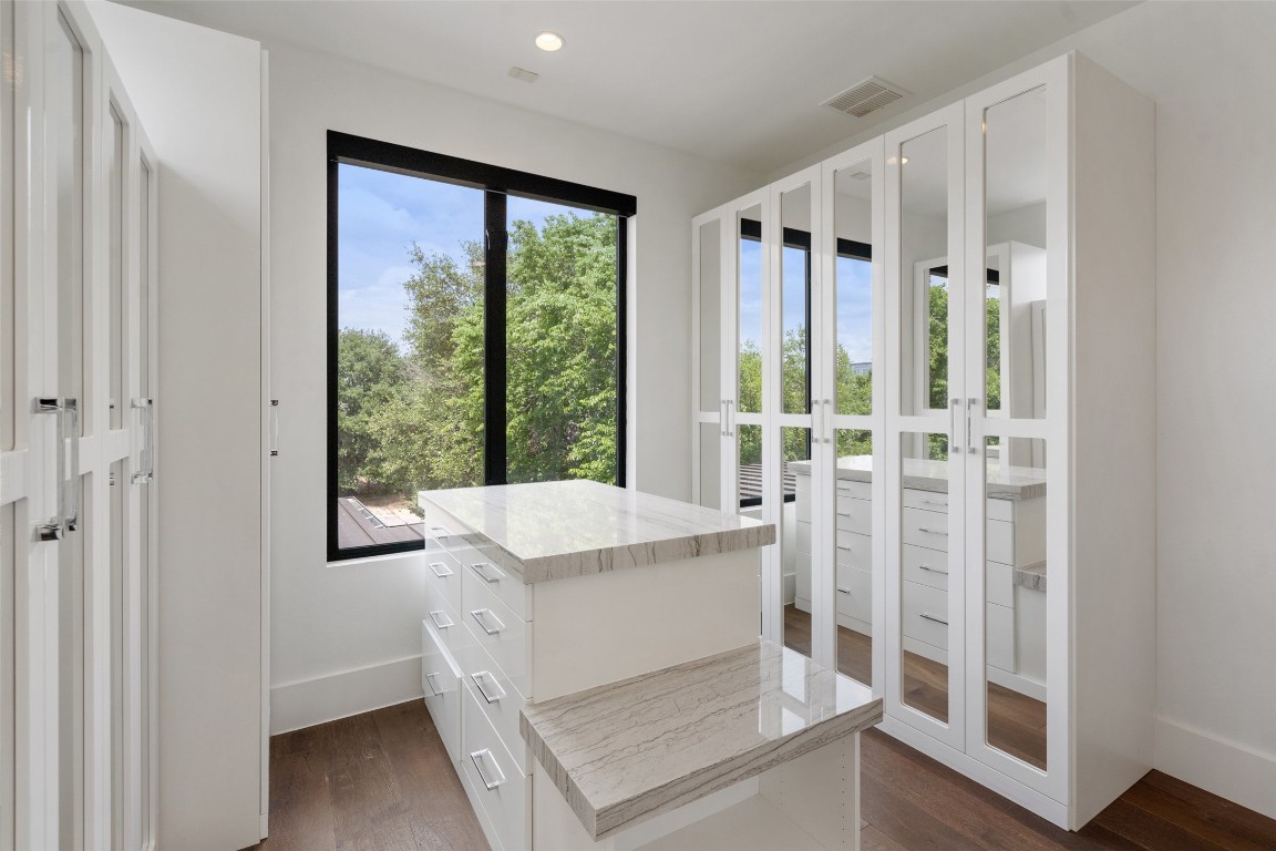 1207 East 13th Street Austin, TX 78702 - Photo 23 of 39 a view of a kitchen with a large window
