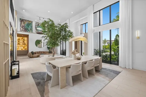 $5,985,000 | 14910 Southwest 16th Court, Davie, FL 33325