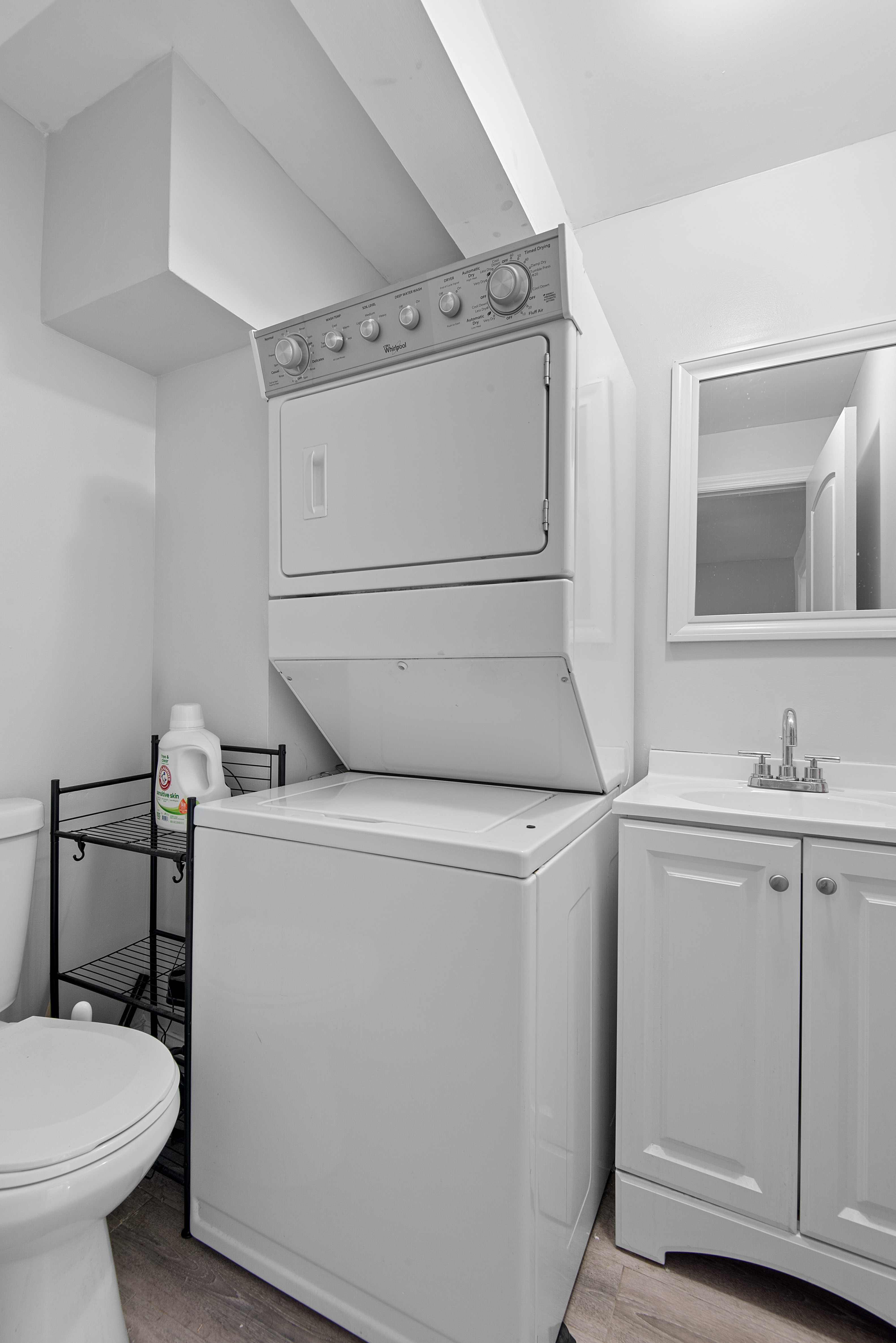 269 Ainslie Street, Unit 2 Brooklyn, NY 11211 - Photo 7 of 11 a utility room with dryer and washer
