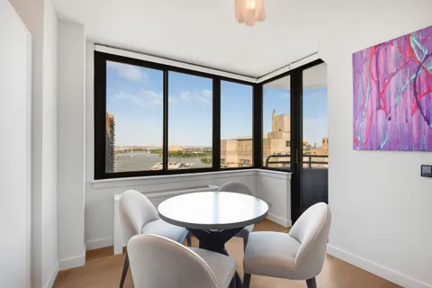 $1,400,000 | 455 East 86th Street, Unit 22C | Upper East Side