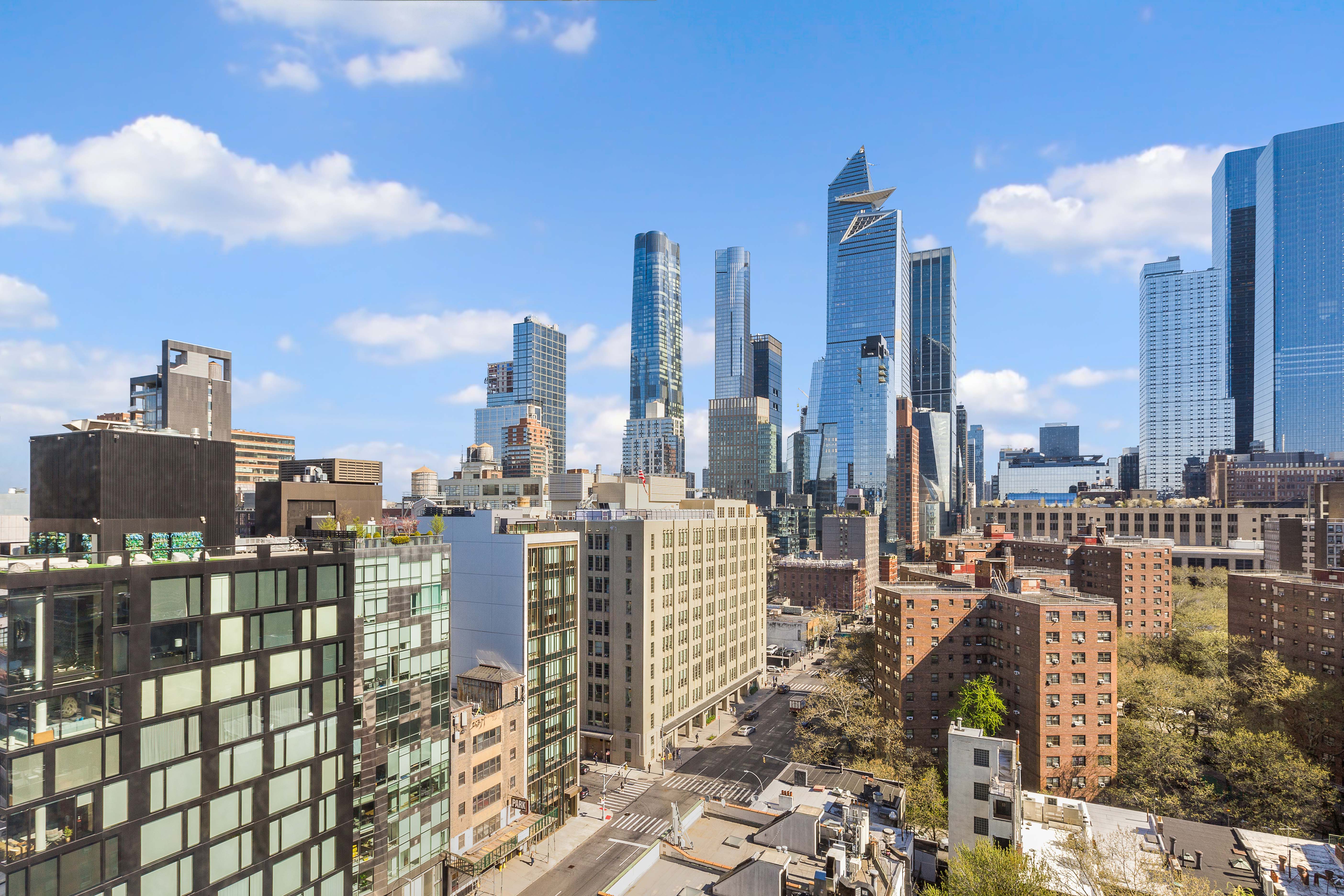 470 West 24th Street, Unit 16H Manhattan, NY 10011 - Photo 4 of 13 a view of a city with tall buildings