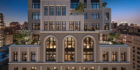 $22,950,000 | 200 East 75th Street, Unit PH5 | Lenox Hill