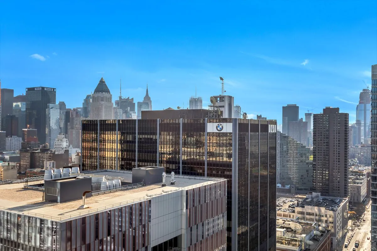 $12,000 | 1 West End Avenue, Unit 27D | Upper West Side