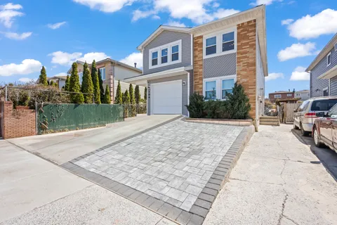 $1,138,000 | 104 Amador Street | Graniteville
