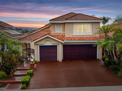 $2,195,000 | 28931 Via Pasatiempo, Laguna Niguel, CA 92677