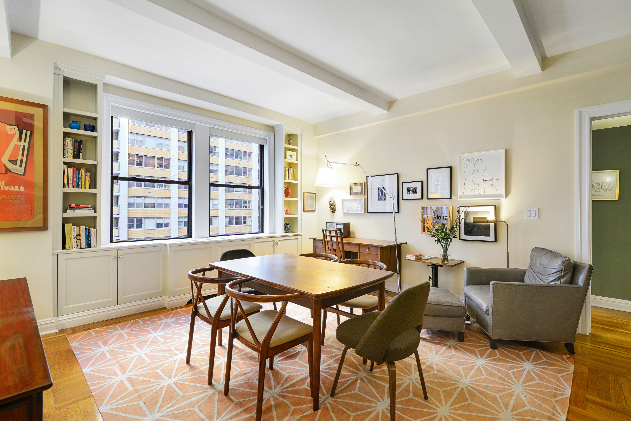 20 West 72nd Street, Unit 601 Manhattan, NY 10023 - Photo 5 of 21 a dining room with furniture and window