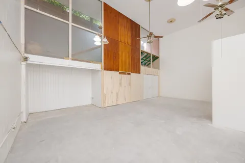 a view of walk in closet
