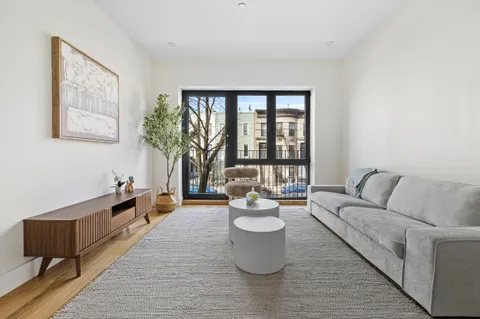 $574,000 | 1226 Decatur Street, Unit 2R | Bushwick
