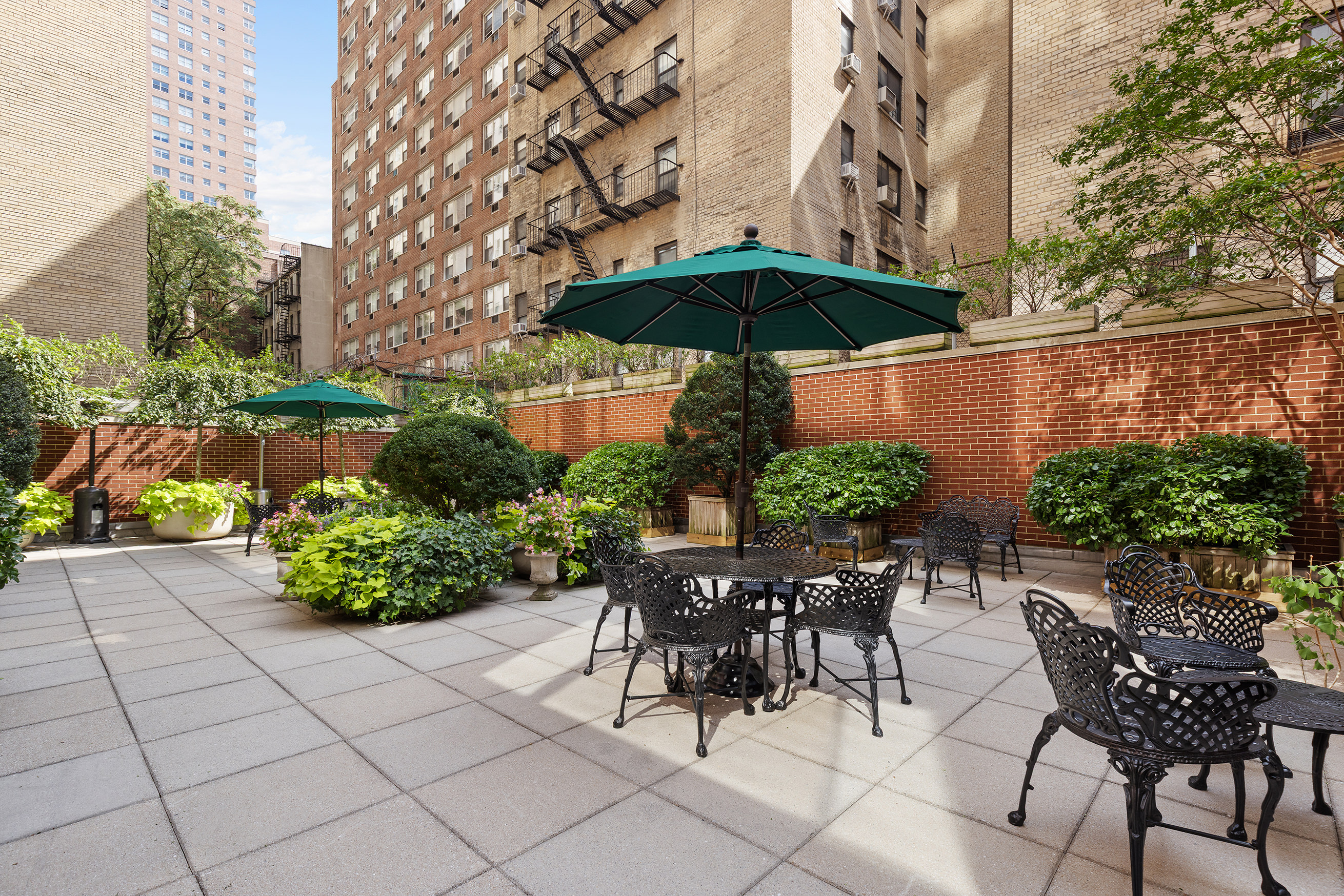 308 East 72nd Street, Unit 14A Manhattan, NY 10021 - Photo 10 of 17 Gallery Image 10