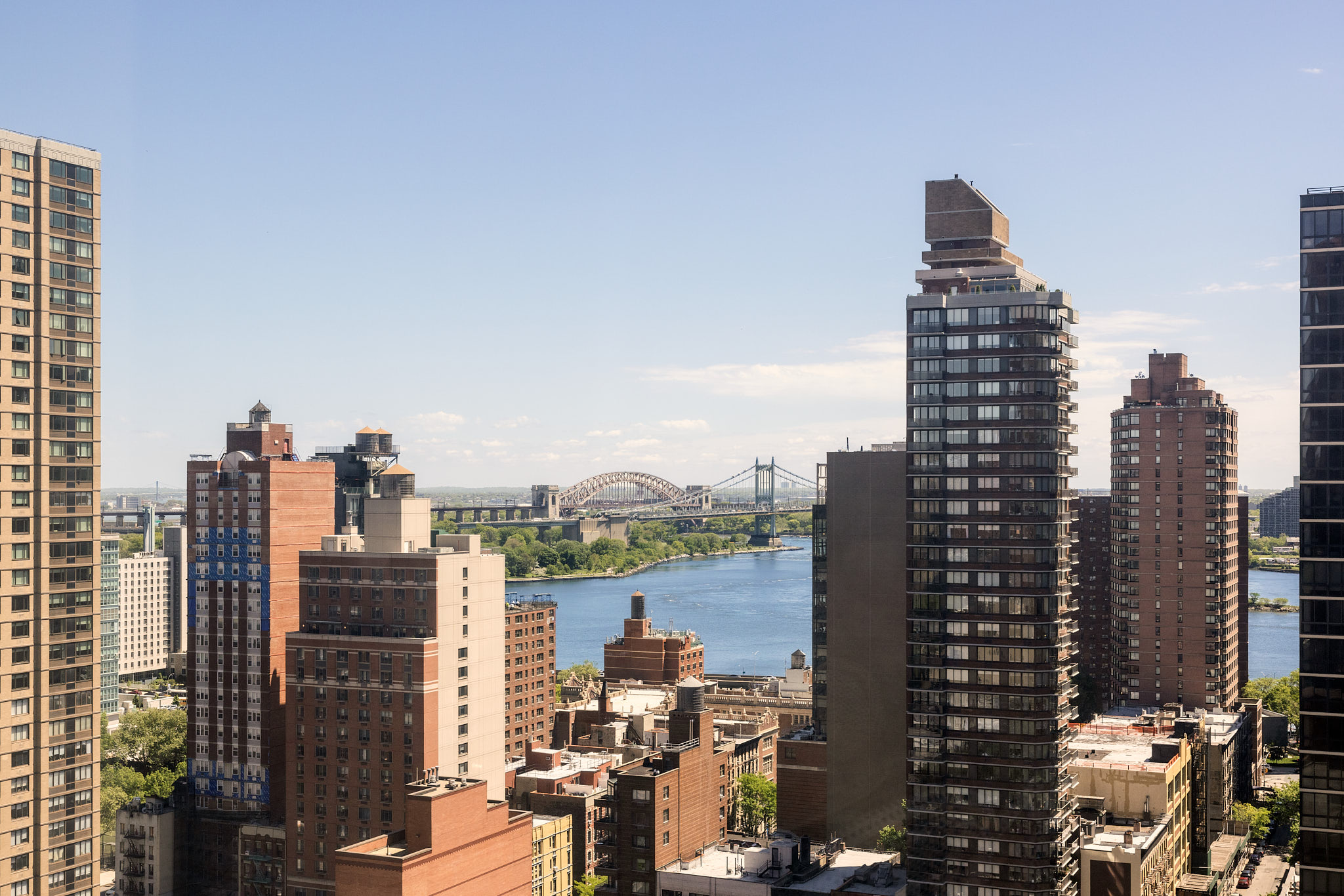 200 East 94th Street, Unit 1917 Manhattan, NY 10128 - Photo 4 of 27