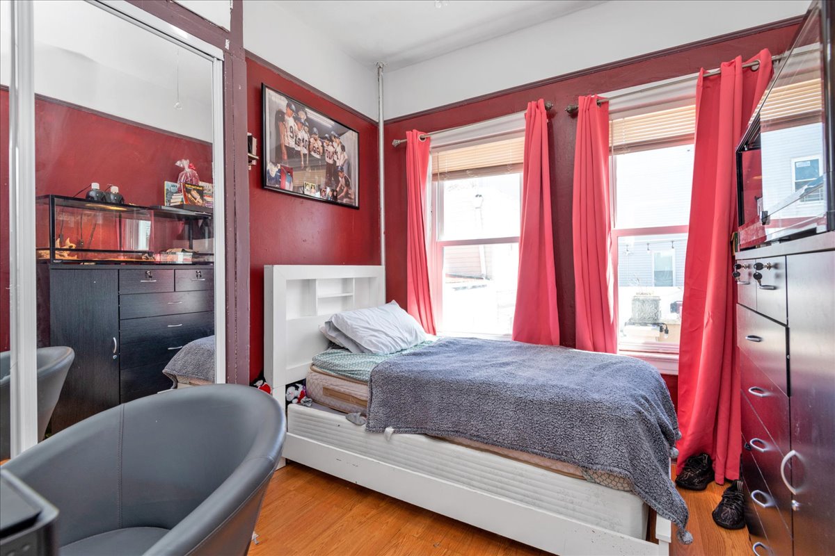 90-16 97th Avenue Queens, NY 11416 - Photo 6 of 22