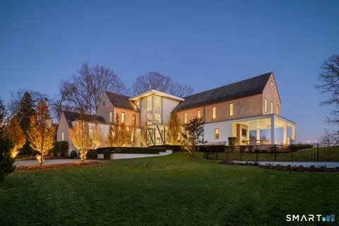 $8,999,000 | 19 Beachside Common, Westport, CT 06880