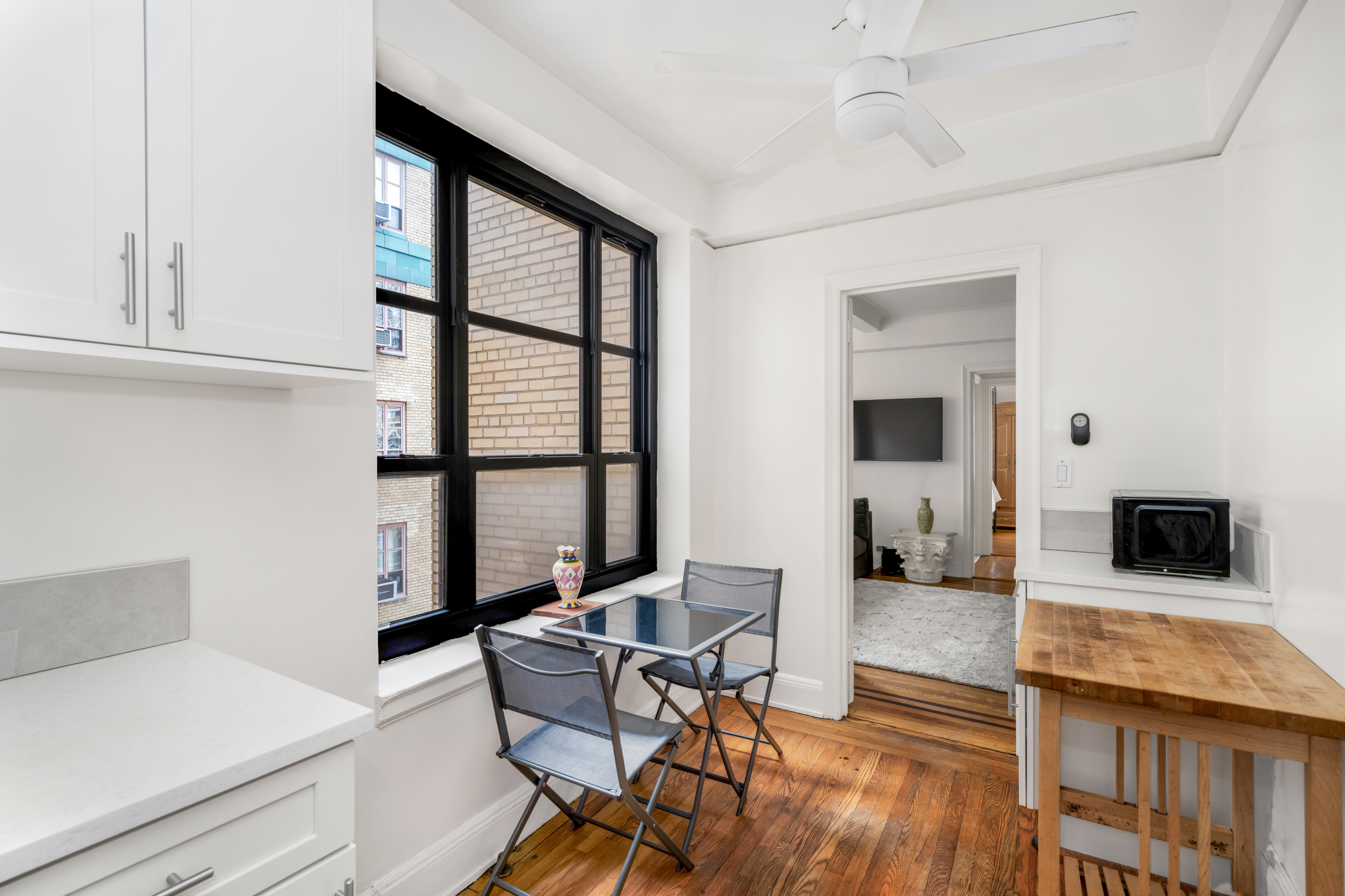 235 East 22nd Street, Unit 12T Manhattan, NY 10010 - Photo 8 of 16