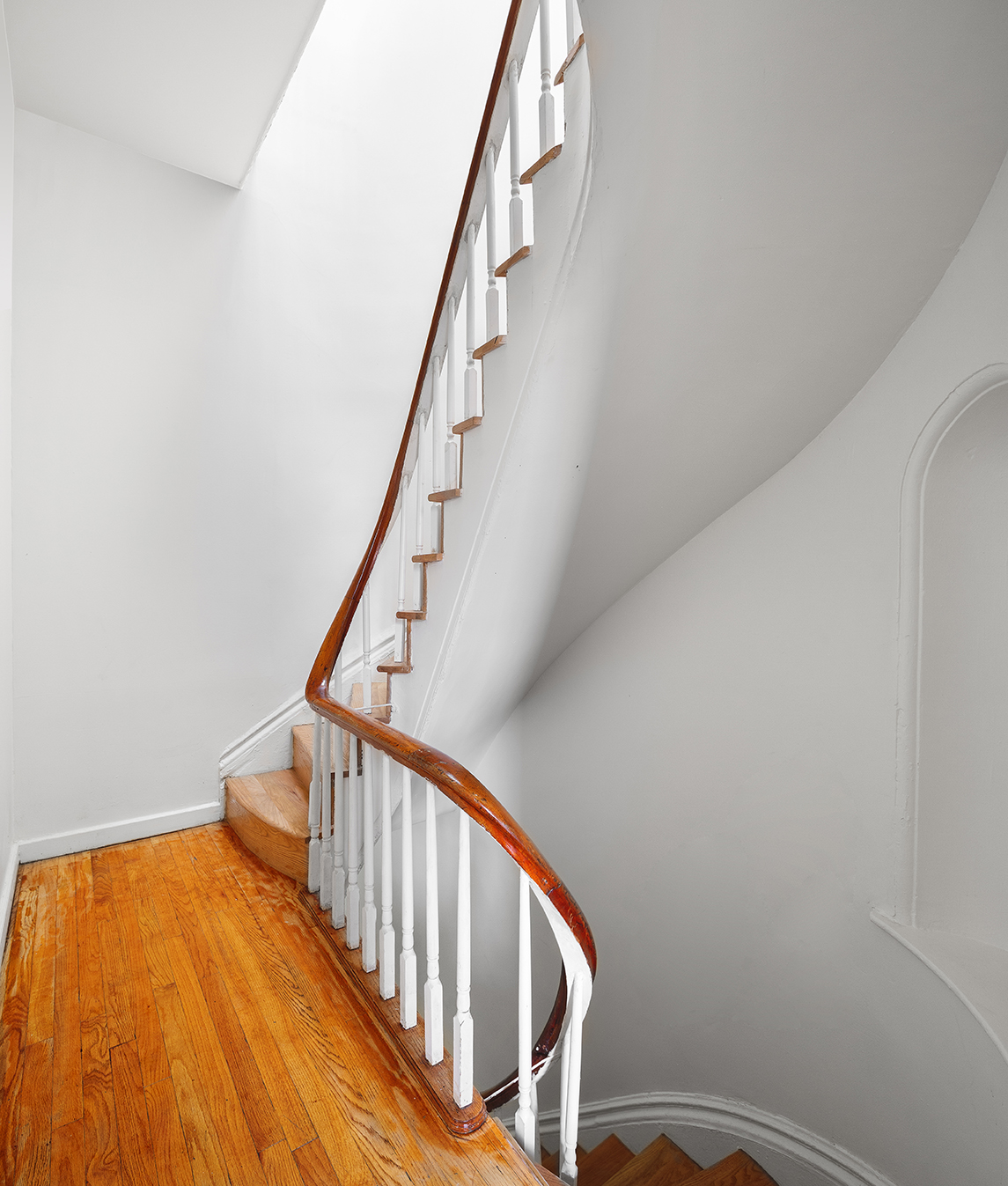 291 Warren Street Brooklyn, NY 11201 - Photo 5 of 17