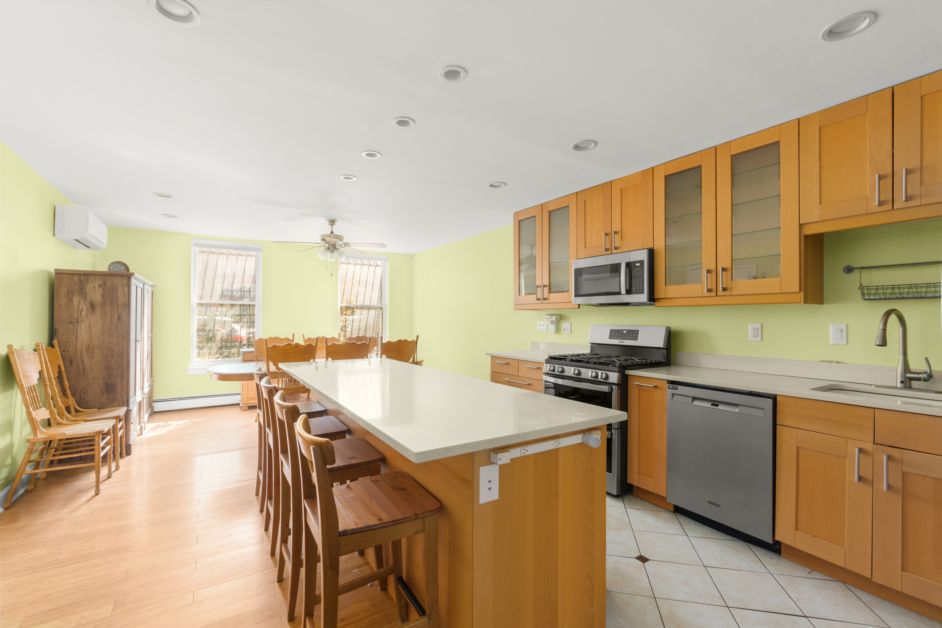 231 East 110th Street Manhattan, NY 10029 - Photo 1 of 11 Gallery Image 1