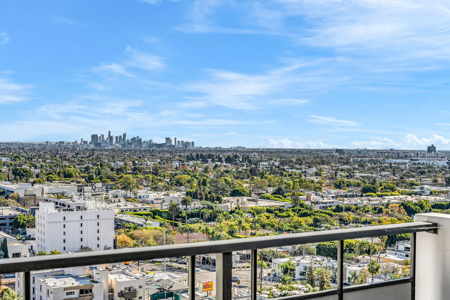 $1,388,000 | 1155 La Cienega Boulevard, Unit 1106, West Hollywood, CA 90069