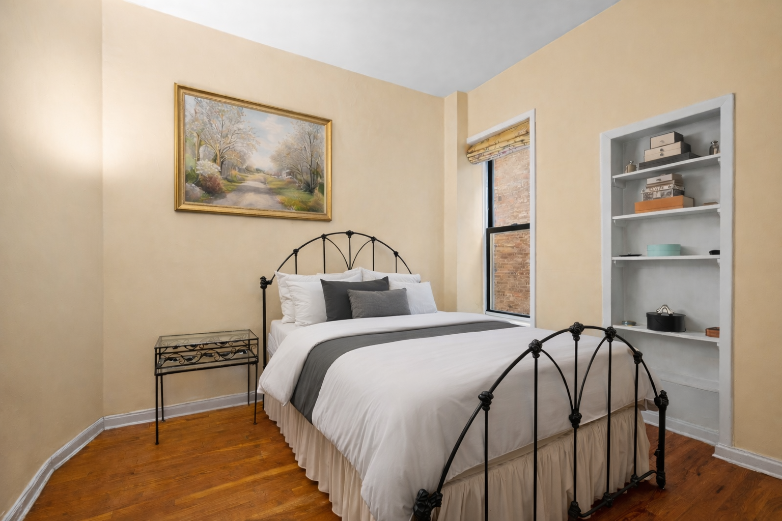 30 East 95th Street, Unit 4A Manhattan, NY 10128 - Photo 3 of 5