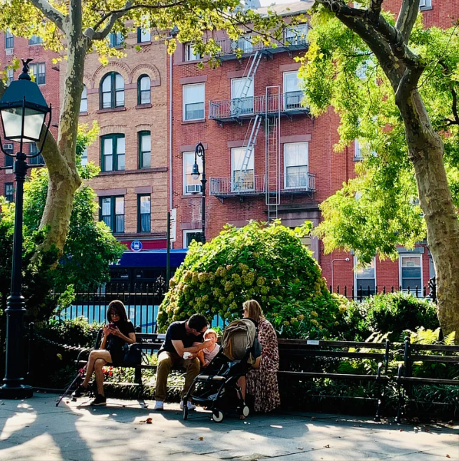 16 Abingdon Square, Unit 4C Manhattan, NY 10014 - Photo 2 of 5 a front view of a house