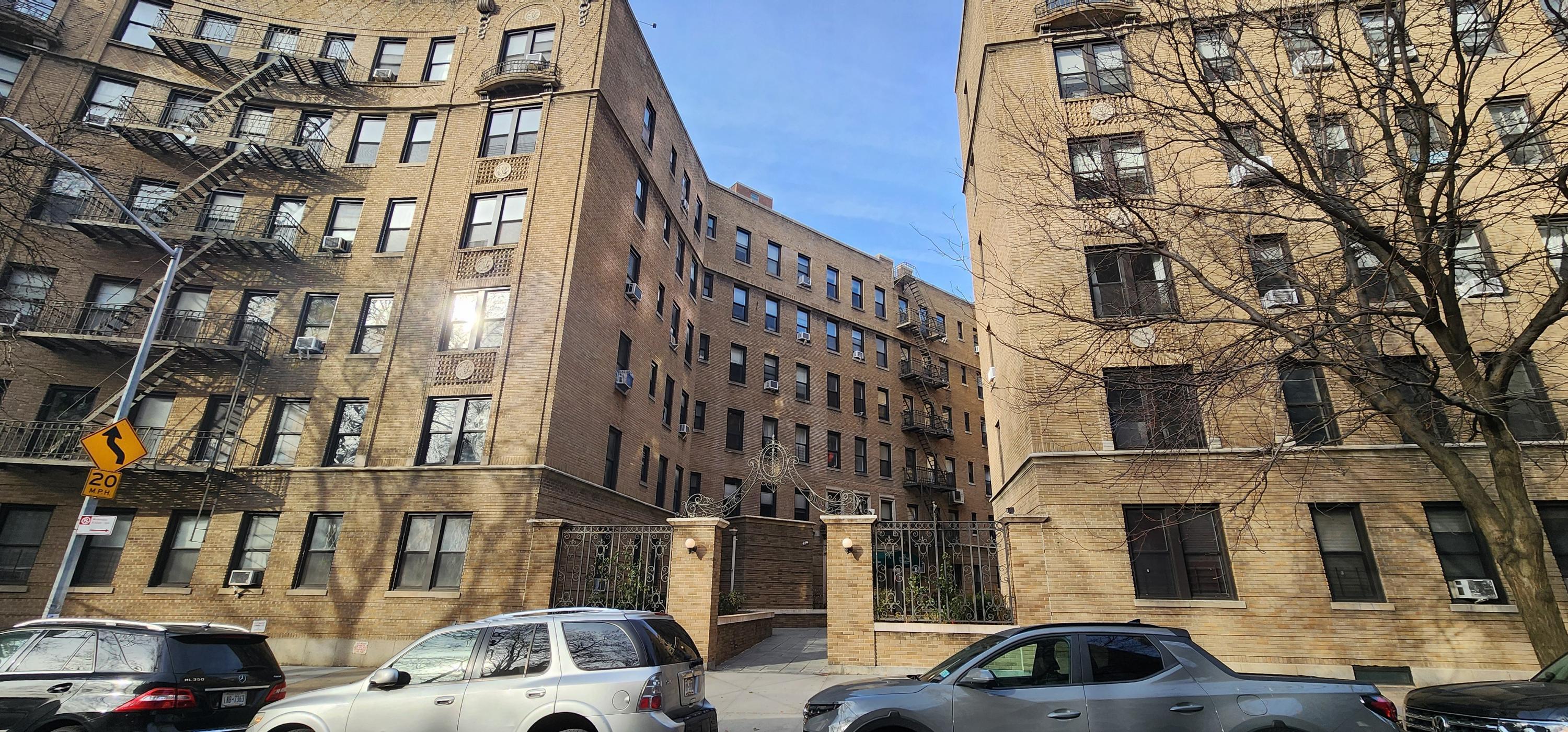 779 Riverside Drive, Unit B35 Manhattan, NY 10032 - Photo 14 of 15