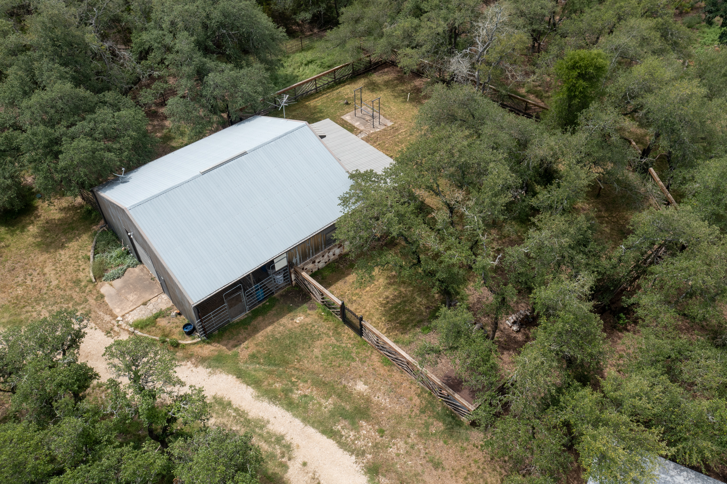 101 Sundance Trail Dripping Springs, TX 78620 - Photo 13 of 24