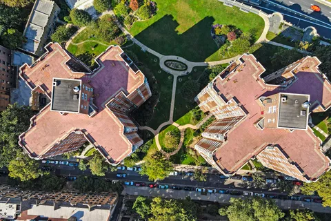 $475,000 | 140 Cabrini Boulevard, Unit 53 | Hudson Heights