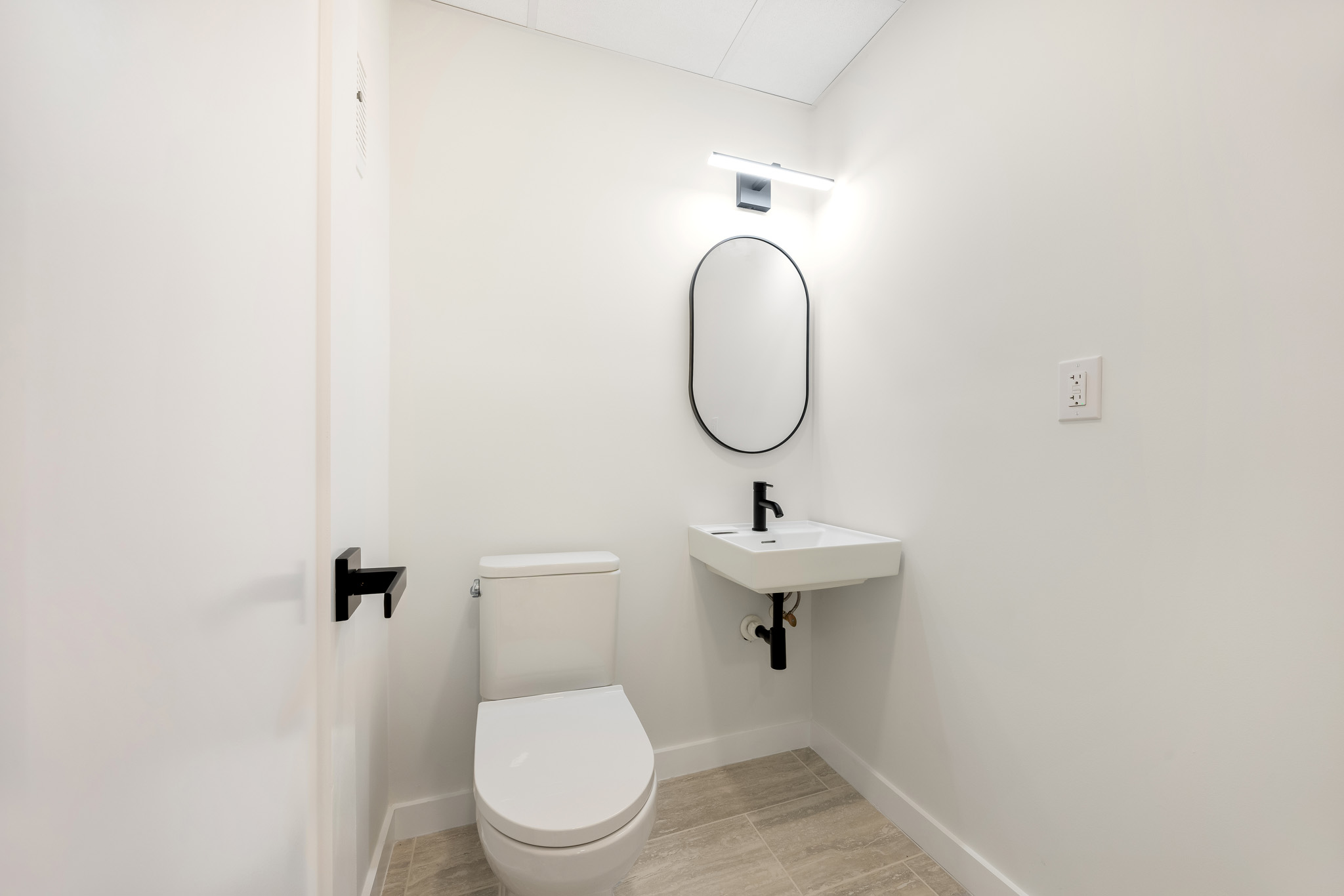 7731 Southwest 62nd Avenue, Unit 201 Miami, FL 33143 - Photo 13 of 15