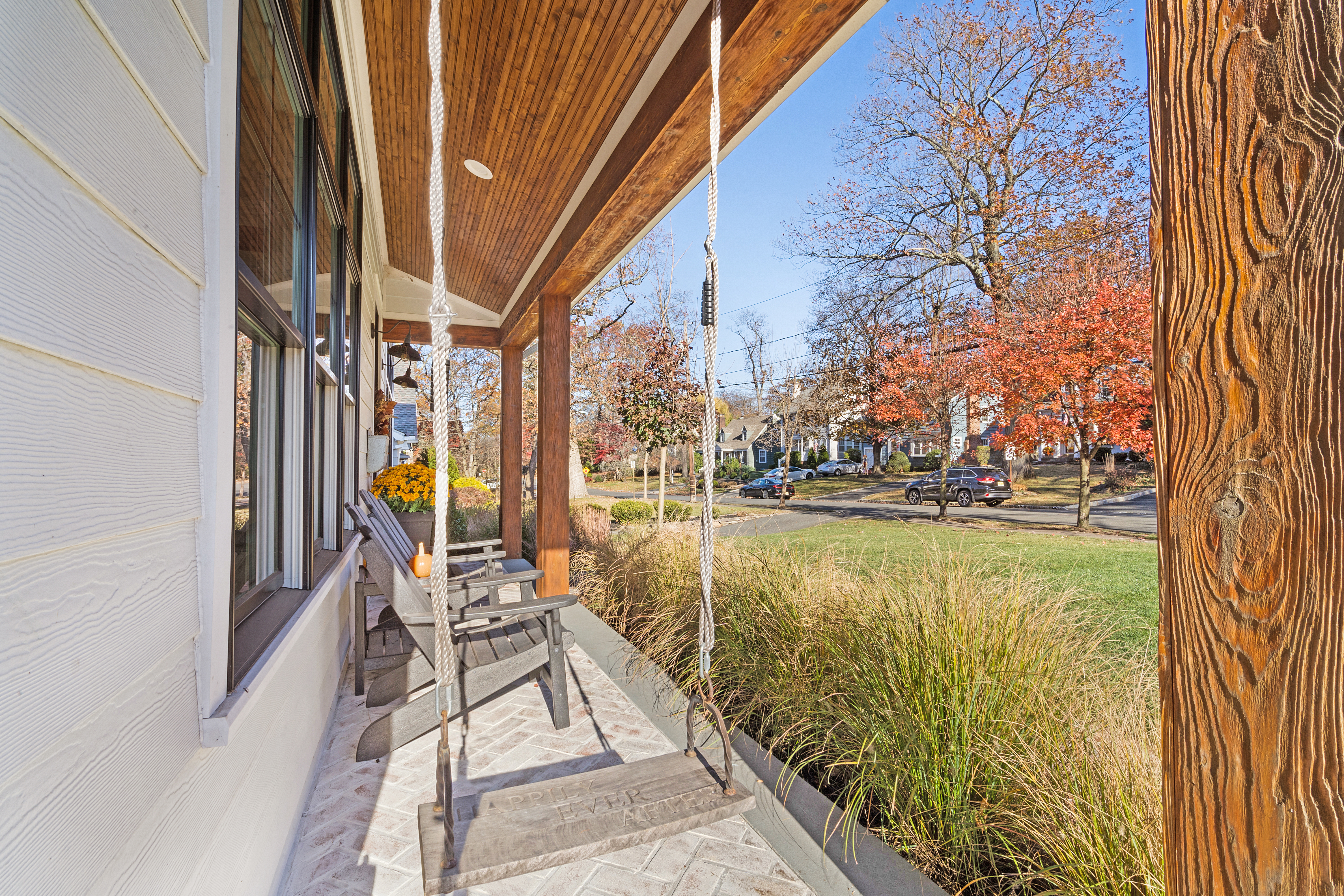 54 Oakridge Road Verona, NJ 07044 - Photo 4 of 19