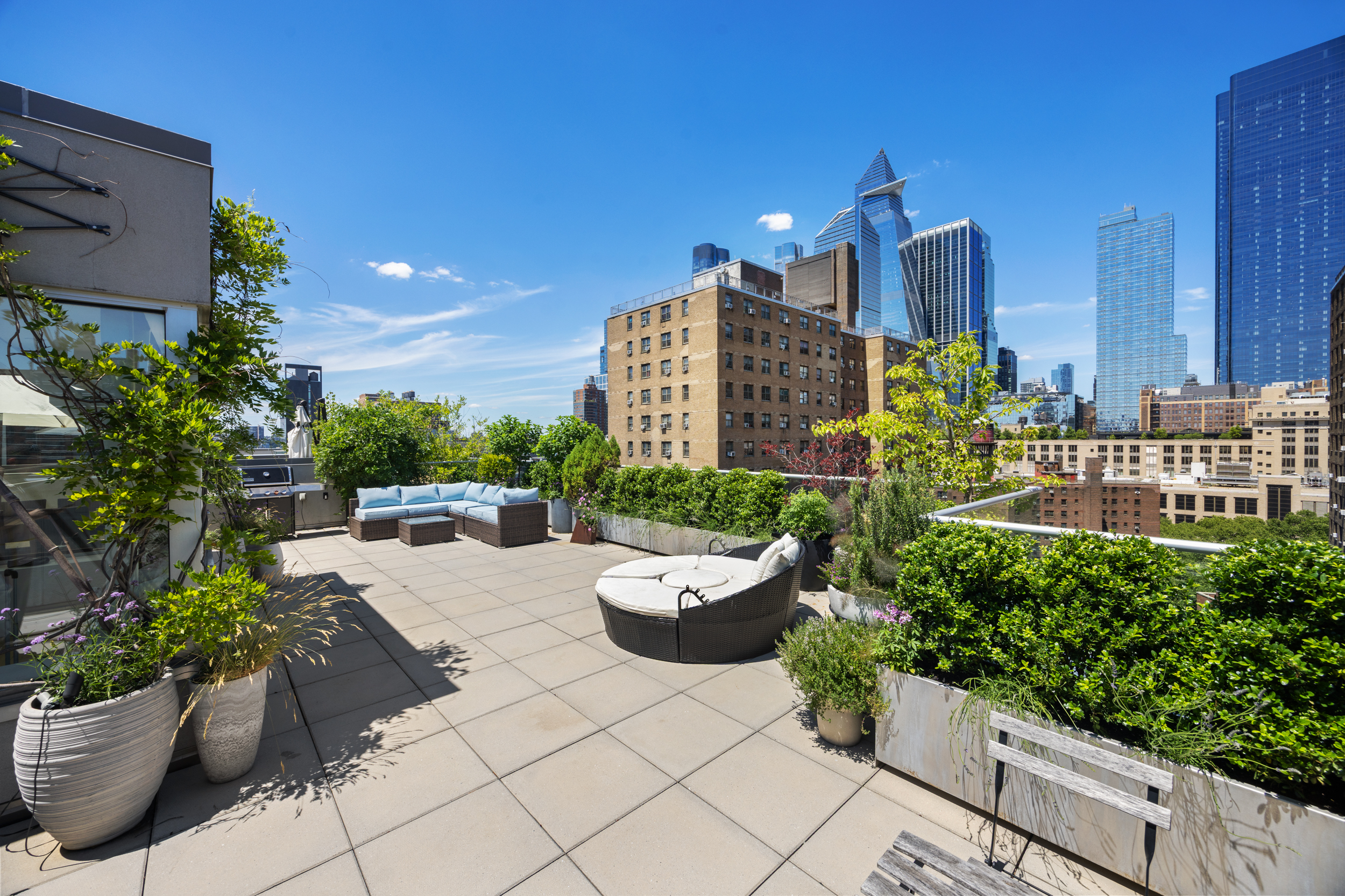 420 West 25th Street, Unit PH9C Manhattan, NY 10001 - Photo 10 of 20