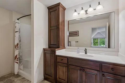 $1,250,000 | 16630 54th Court North, Plymouth, MN 55446
