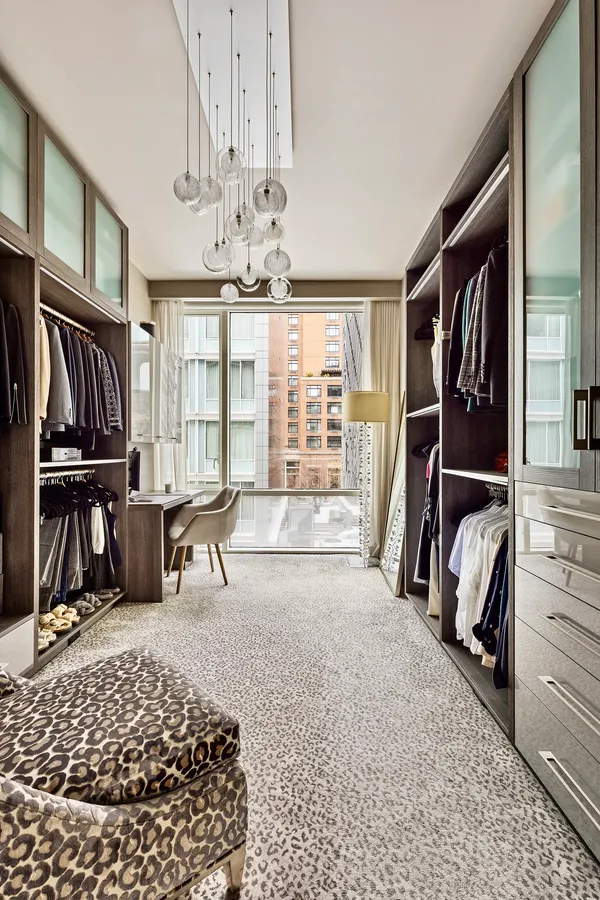 $4,750,000 | 311 West Broadway, Unit 4E | SoHo