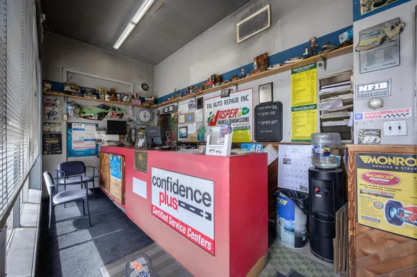 $650,000 | 601 John F Kennedy Way, Willingboro, NJ 08046