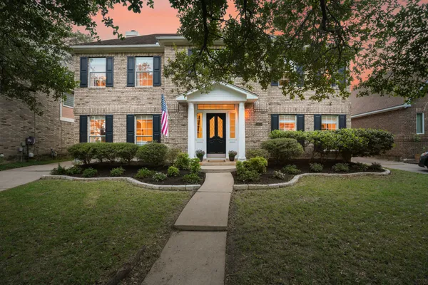 $775,000 | 10604 Ames Lane, Austin, TX 78739