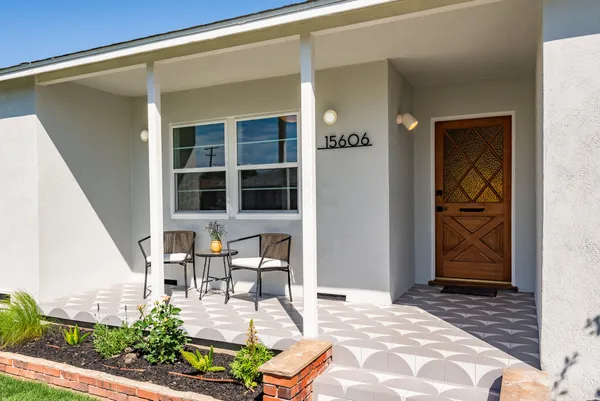 $1,079,000 | 15606 Chadron Avenue, Gardena, CA 90249