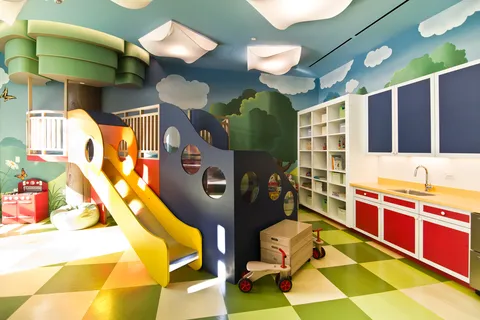 $1,100,000 | 200 East 94th Street, Unit 1412 | Upper East Side