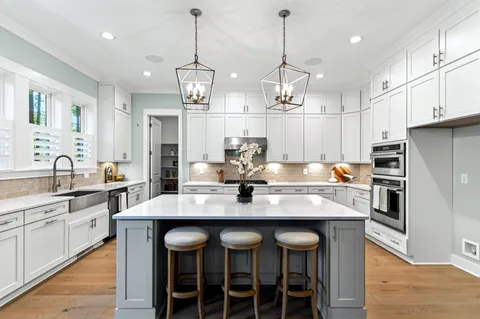 $1,050,000 | Address Upon Request, Chapel Hill, NC 27516