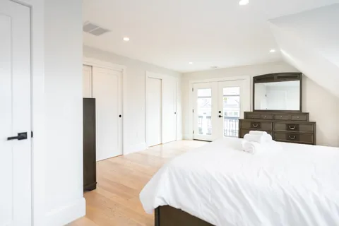 Contact Agent | 57 Garrison Avenue, Unit 2, Somerville, MA 02144