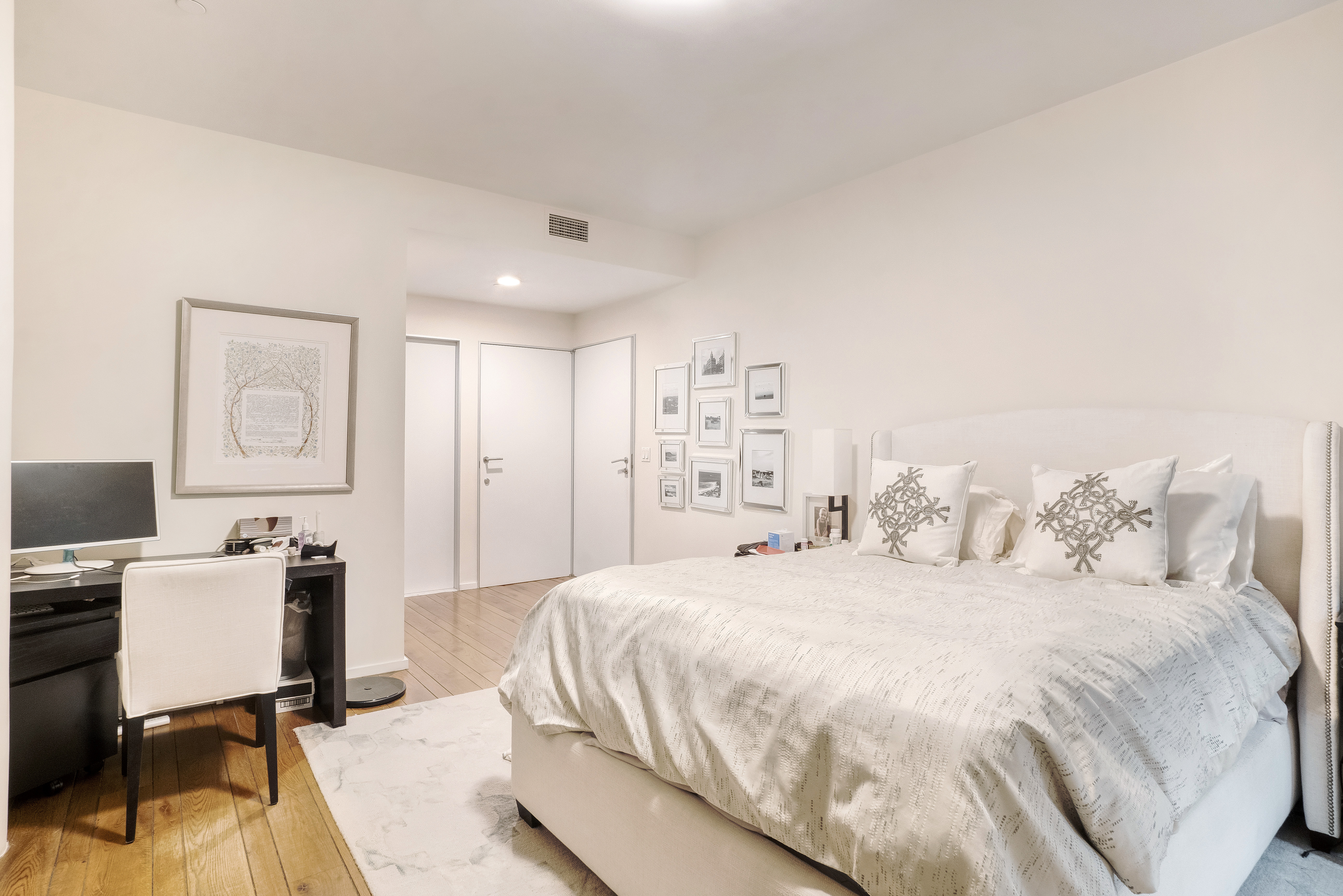 21 Astor Place, Unit 4B Manhattan, NY 10003 - Photo 4 of 9