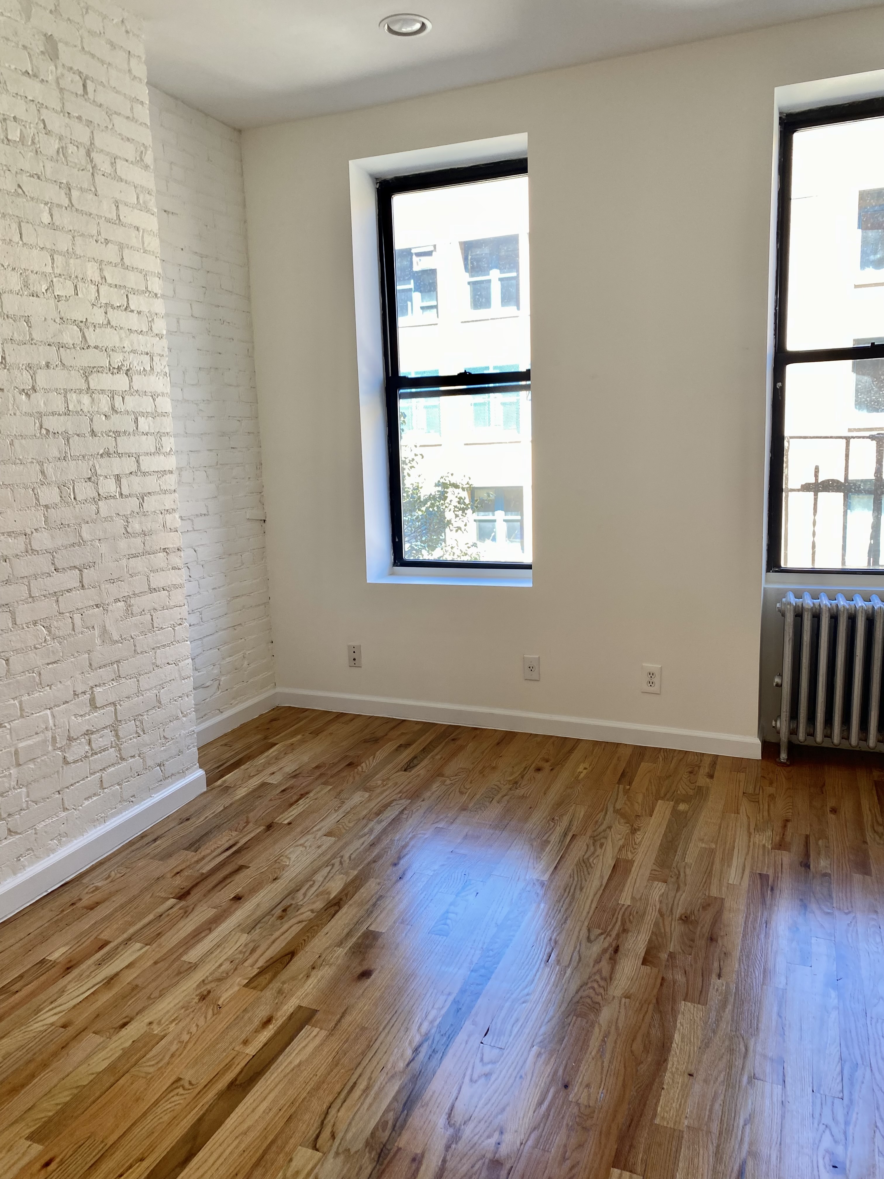 340 West 17th Street, Unit 3B Manhattan, NY 10011 - Photo 2 of 6