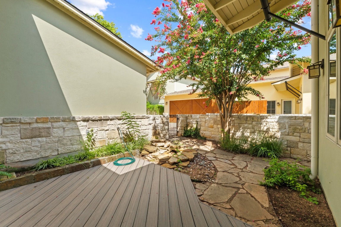 3810 Ridgelea Drive, Unit A Austin, TX 78731 - Photo 28 of 33