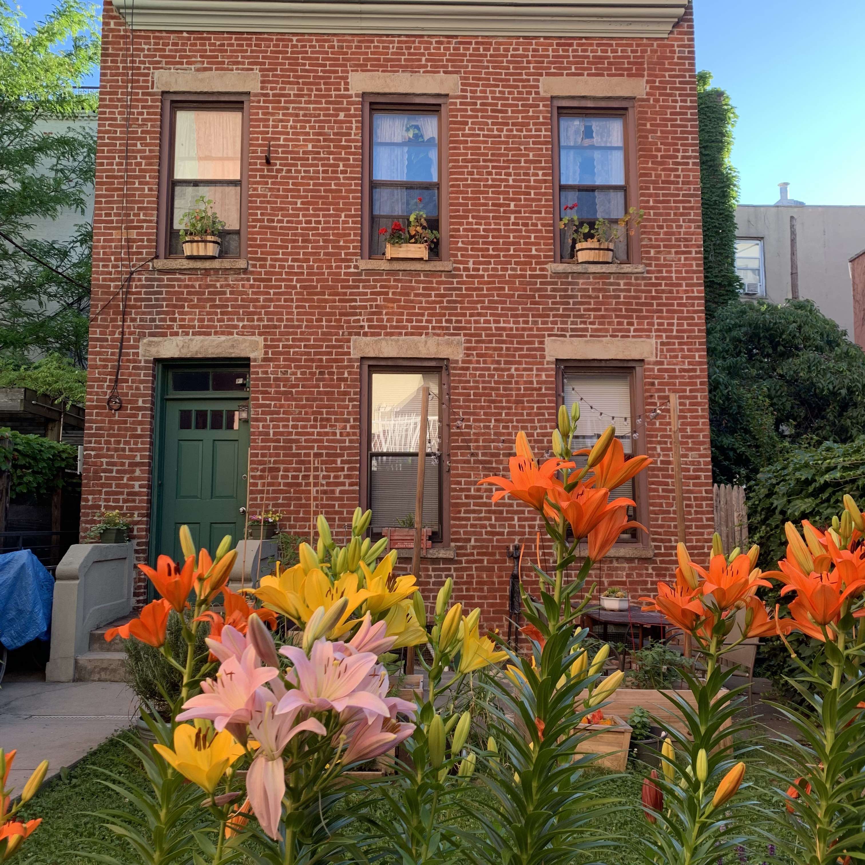 259 8th Street Brooklyn, NY 11215 - Photo 14 of 23
