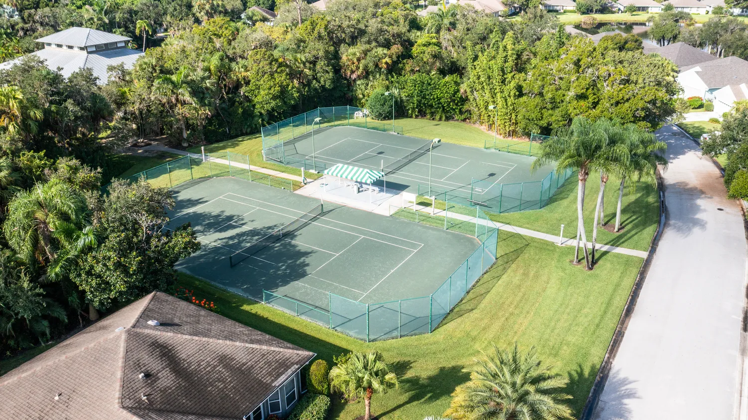 $260,000 | 250 Hawthorne Lane, Vero Beach, FL 32962