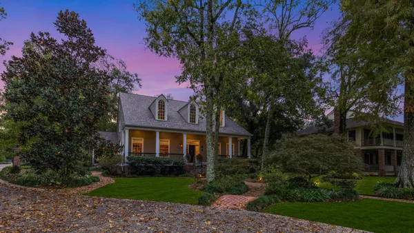 $1,395,000 | 105 Mill Valley Run, Lafayette, LA 70508