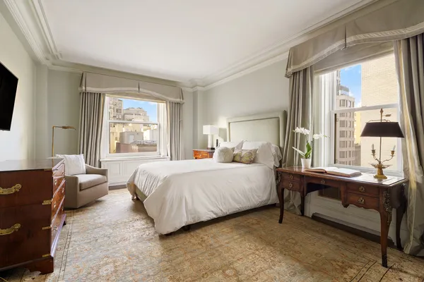 $3,999,000 | 29 East 64th Street, Unit 7B | Lenox Hill