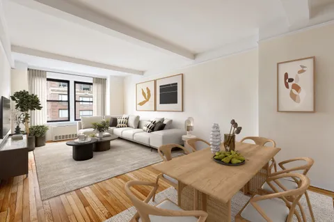 $635,000 | 205 East 78th Street, Unit 14C | Upper East Side
