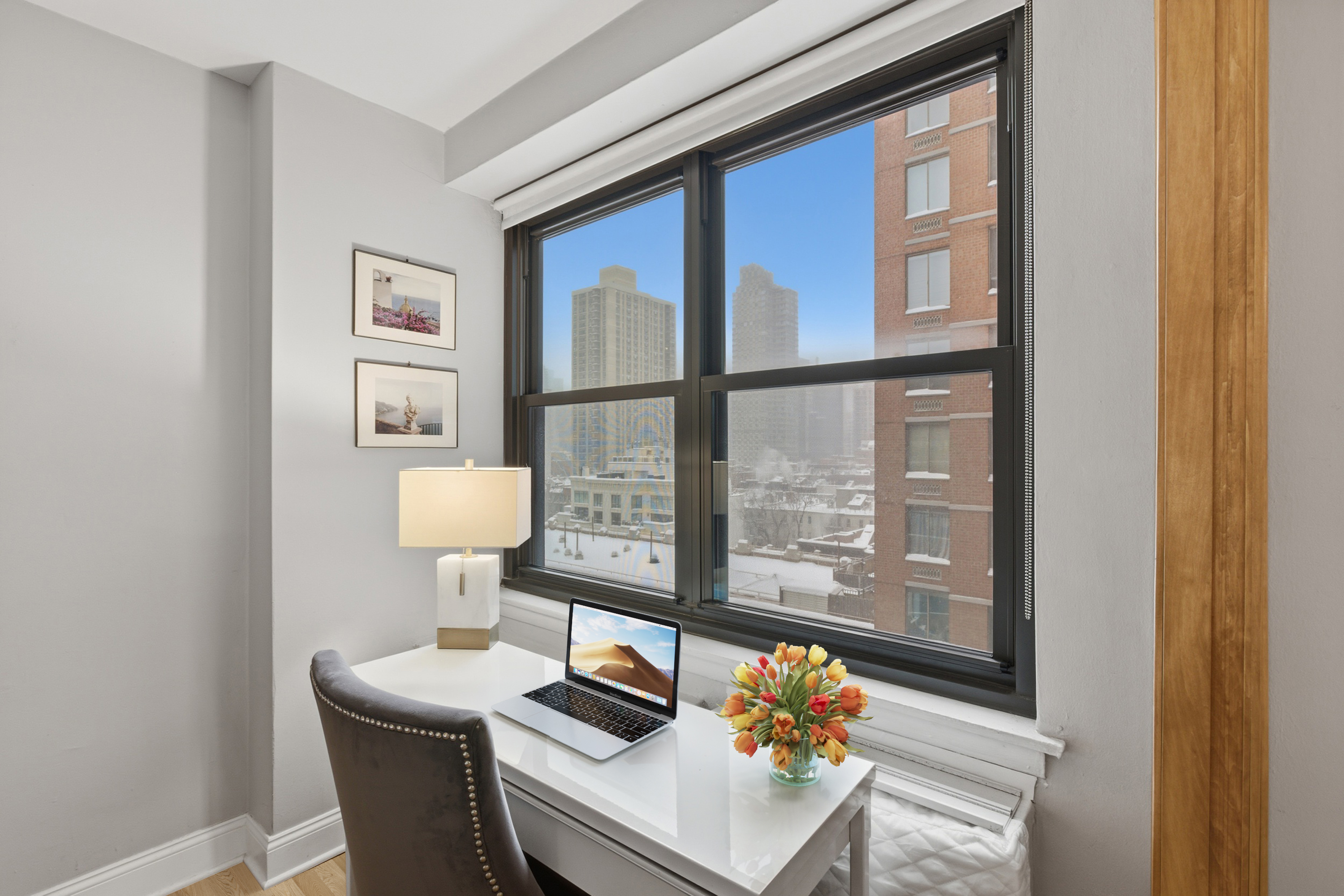 345 East 81st Street, Unit 12G Manhattan, NY 10028 - Photo 2 of 8 a living room with furniture
