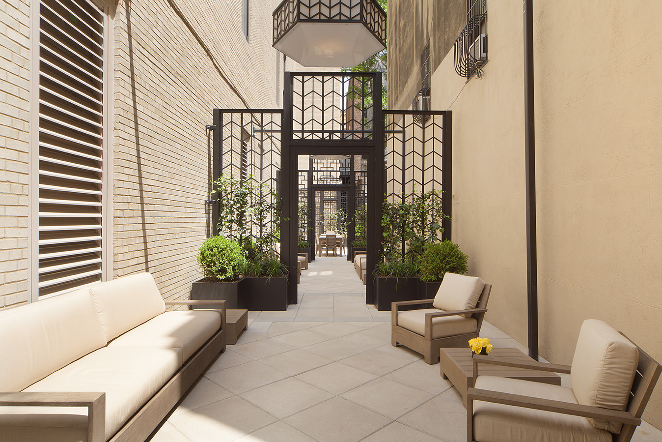 425 West 50th Street, Unit 12B Manhattan, NY 10019 - Photo 10 of 11