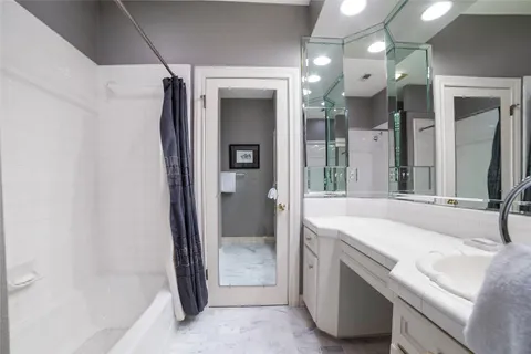 $2,400,000 | 1403 Prestwood Place, Austin, TX 78746