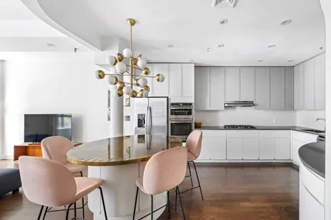 $2,975,000 | 240 West 23rd Street, Unit 3/4C | Chelsea