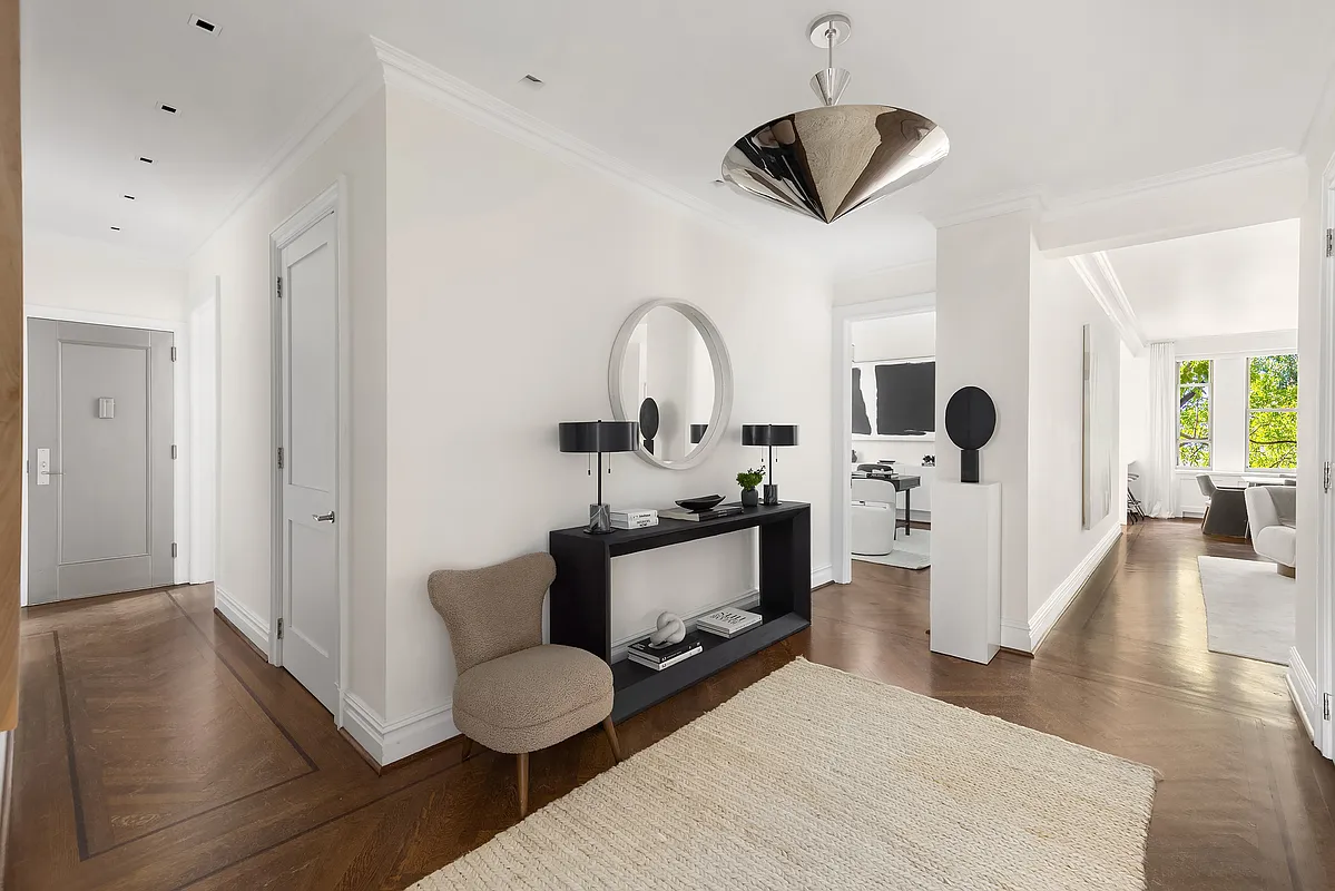 36 Gramercy Park East, Unit 2N Manhattan, NY 10003 - Photo 9 of 21